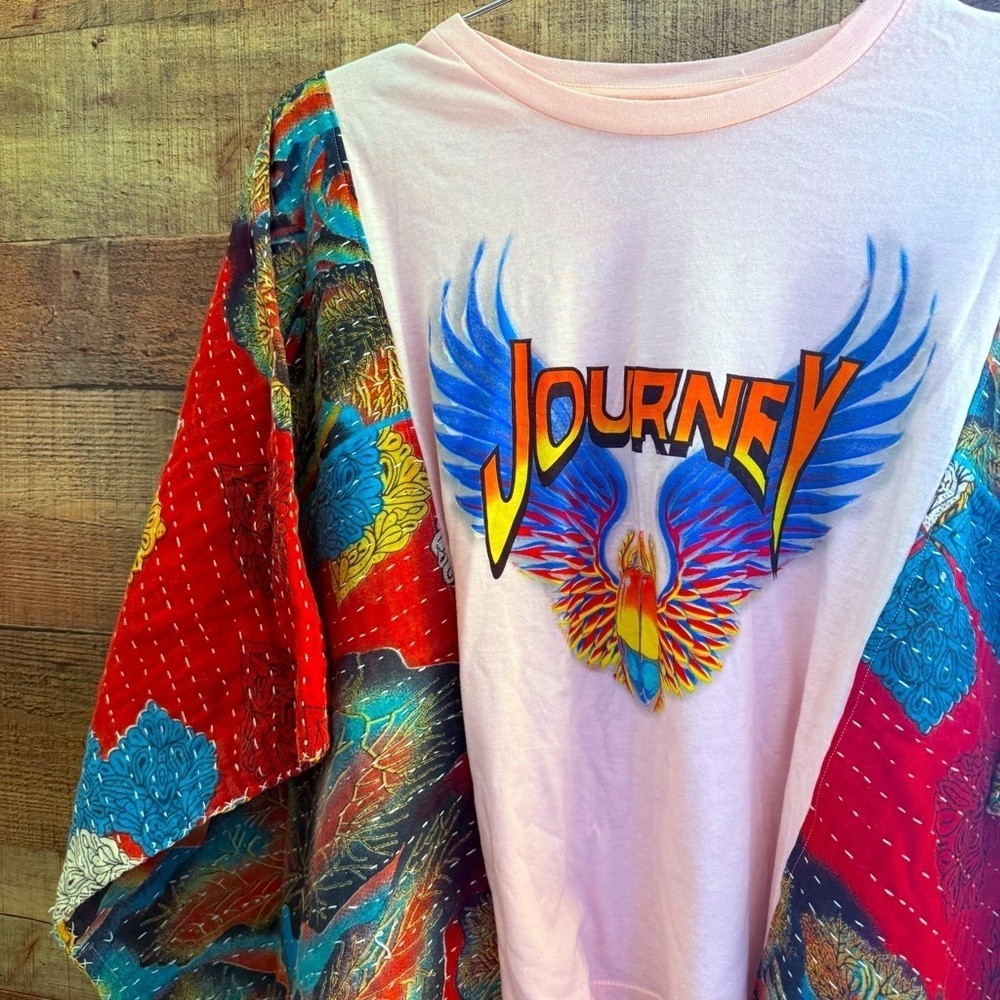 NWT Mountain Girl Clothing Colorful Journey Inspired Graphic Top Poncho - Picture 6 of 9
